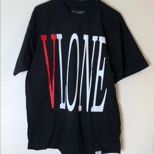 Vlone Staple Black/Red Letter Mens Authentic Streetwear T-Shirt - Size Large
